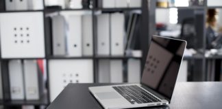 Wysokiej jakości nawigacje - oferty firm