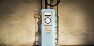 Ile spala paliwa Volkswagen Sharan?